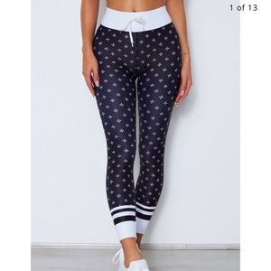 Sarah’s Day White Jasmin leggings